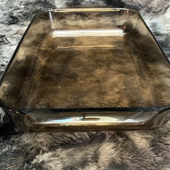 Pyrex Amber Brown Glass Baking Pan
Casserole Dish - Picture 6 of 12